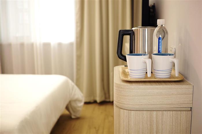 Parimis: Apercu d'une Chambre Classique